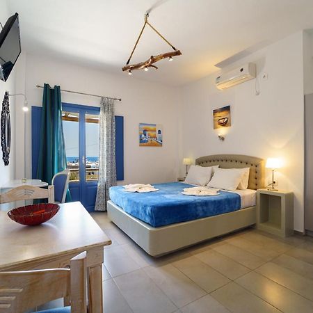Marousi Suites Perissa  Exterior photo