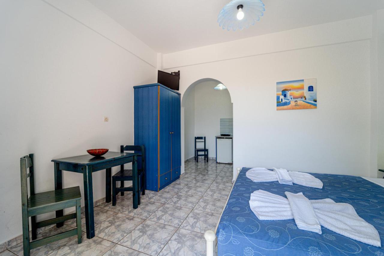Marousi Suites Perissa  Exterior photo
